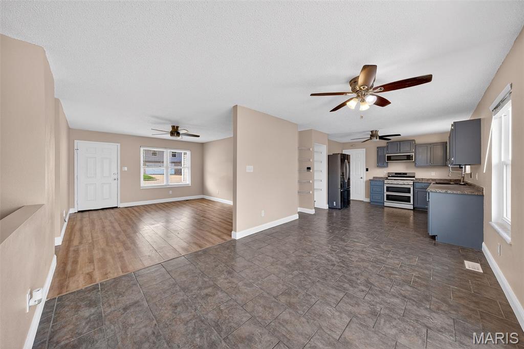 Orchard Point Estates - Residential