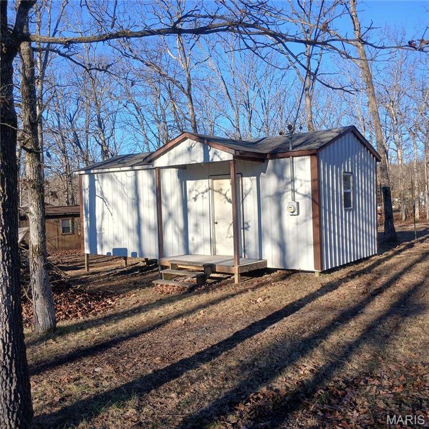 Nice 2 lots located inside Lake Hannah. There is a small cabin on the property that is already hooked up to electric. There is not sewer or water hooked up to the cabin. You can see the lake from this lot!!