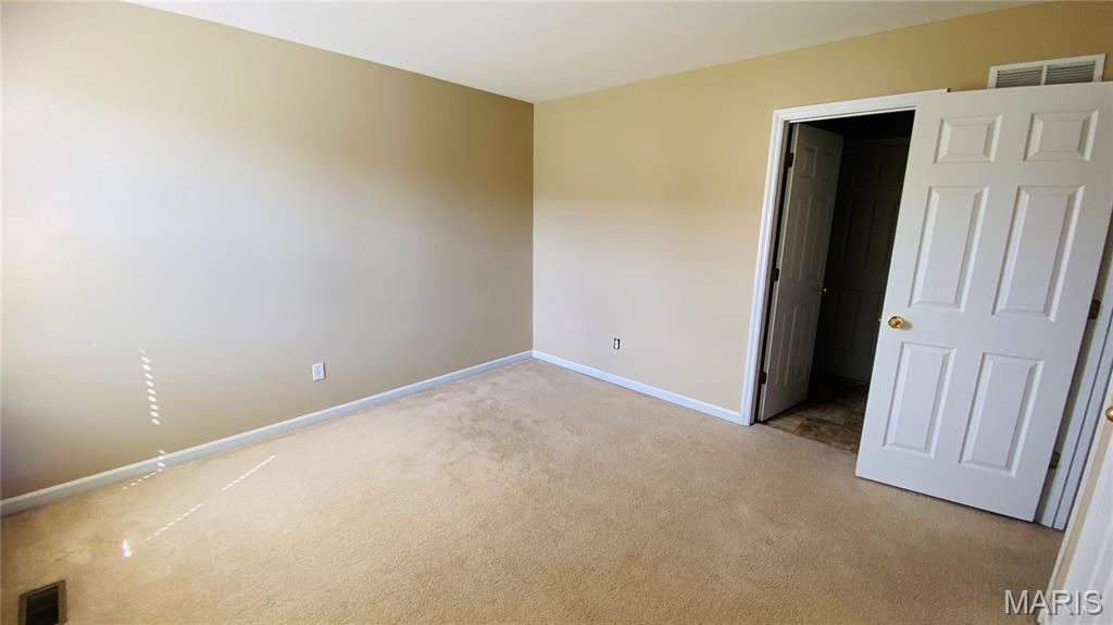 St Charles, Missouri 63303, United States, 4 Bedrooms Bedrooms, ,4 BathroomsBathrooms,Residential,Active,199588