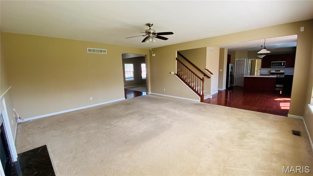 St Charles, Missouri 63303, United States, 4 Bedrooms Bedrooms, ,4 BathroomsBathrooms,Residential,Active,199588