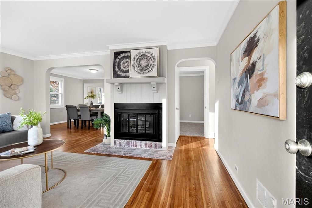 Photo of 10471 Canter Way, Overland, MO 63114 (MLS # 25080938)