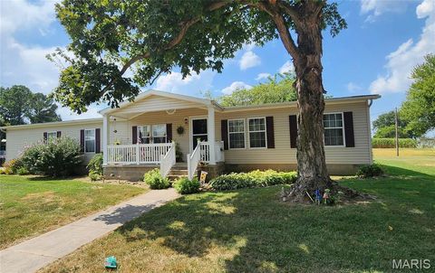 109 S Main Street Ellis Grove IL 62241