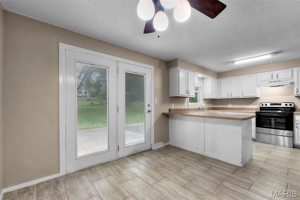 Riverside Mdws 2nd Sub - Residential