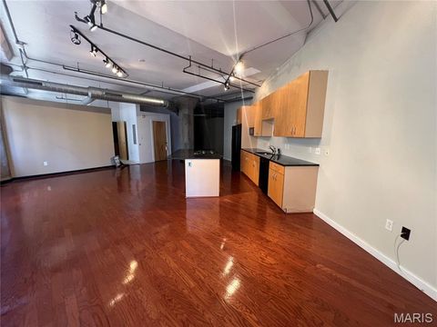 Tiny photo for 1619 Washington Avenue #403, St Louis, MO 63103 (MLS # 26007525)