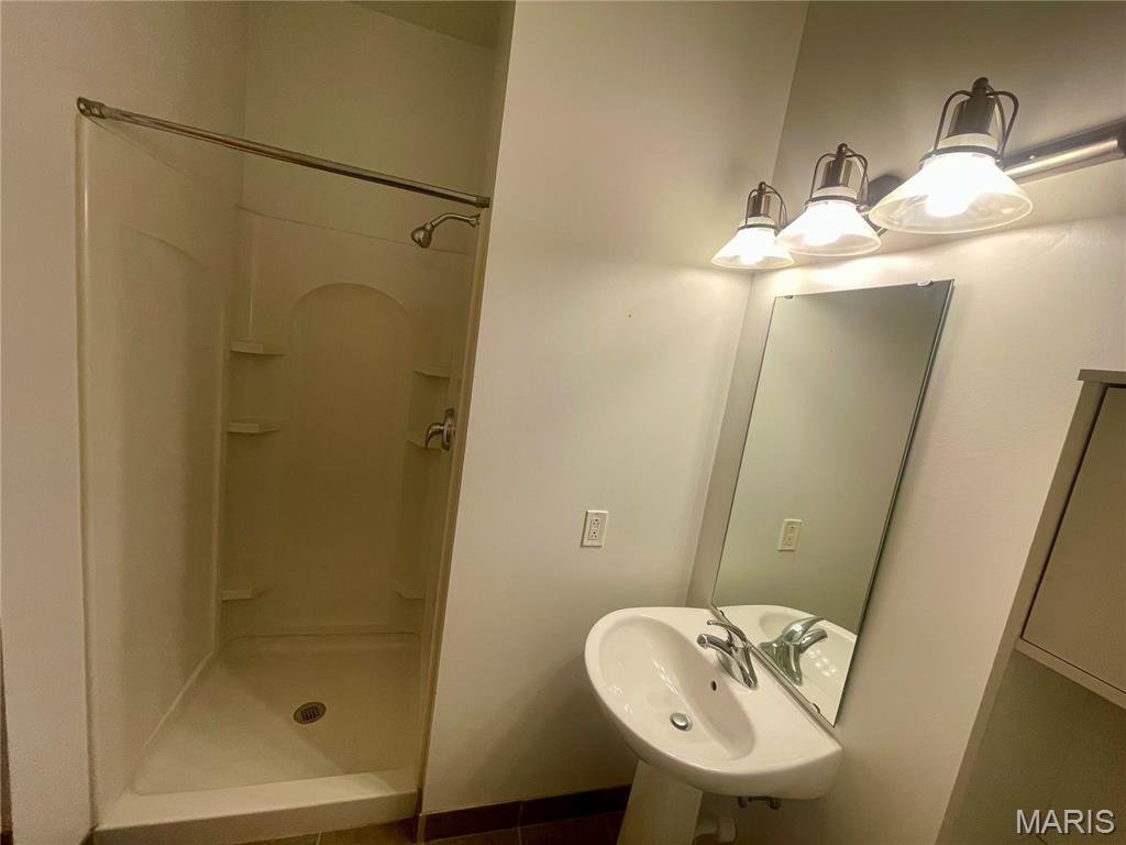 Railway Lofts Condo - Residential