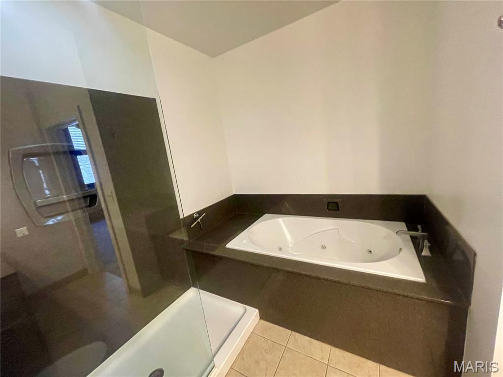 Railway Lofts Condo - Residential