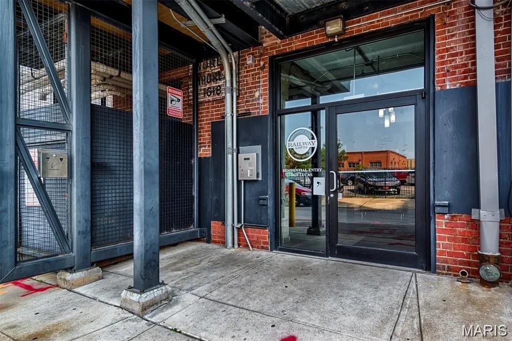 Railway Lofts Condo - Residential