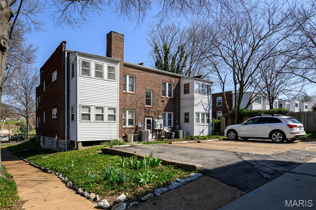 Cornerstone Condo - Residential