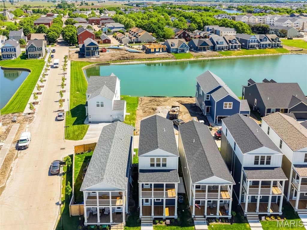 Photo of 5006 Becks Landing Lane, St Charles, MO 63301 (MLS # 26026936)