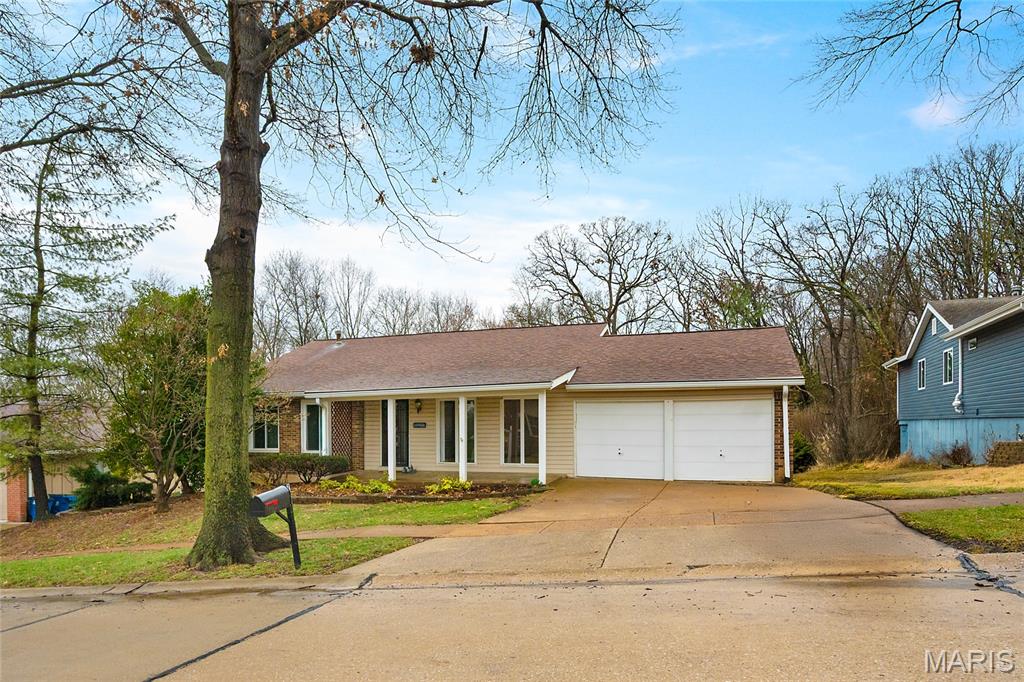 Country Lane Woods First Add - Residential