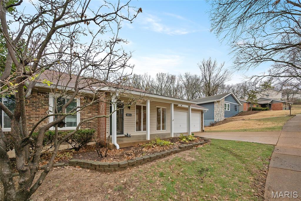 Country Lane Woods First Add - Residential
