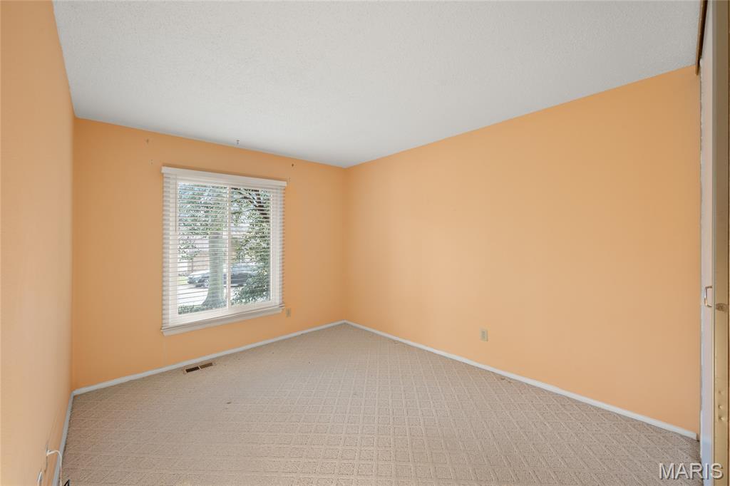 Country Lane Woods First Add - Residential