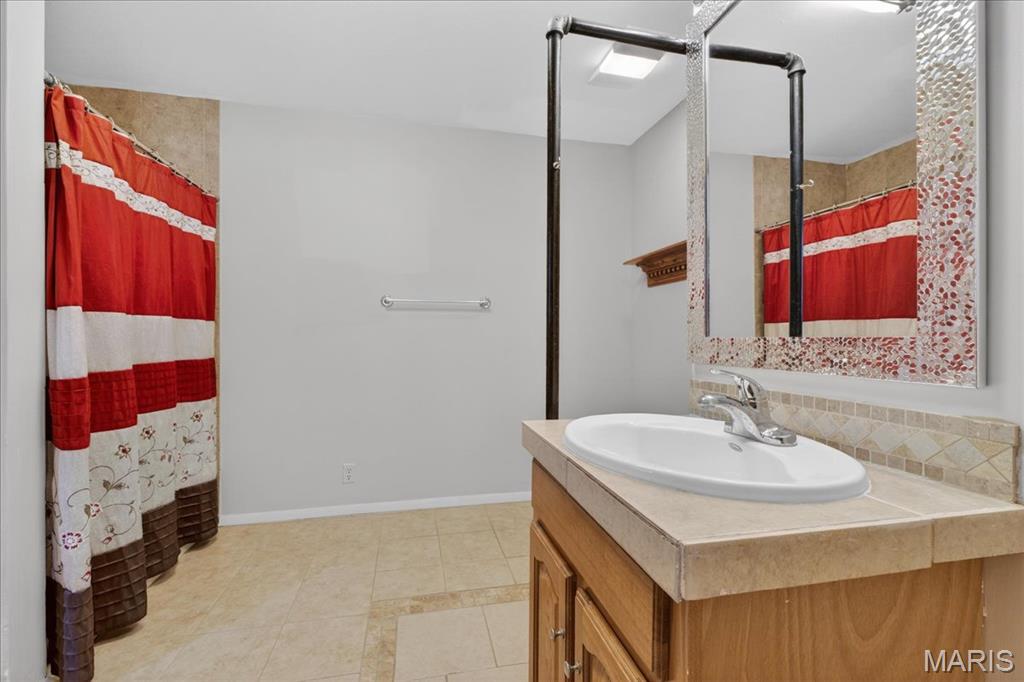 Thunderbird Hills 5 - Residential