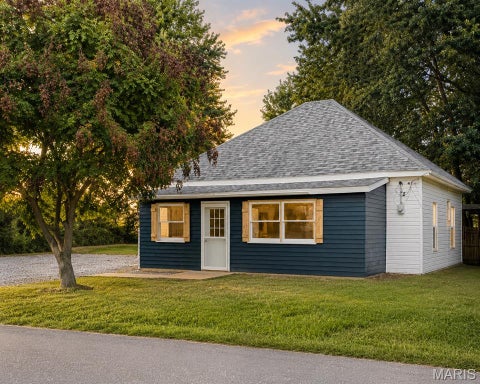 Photo of 306 Southwest St ST, Madison, MO 65263 (MLS # 26055063)