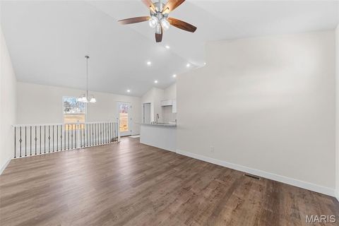 Tiny photo for 118 Grindstone Court, Moscow Mills, MO 63362 (MLS # 25068473)