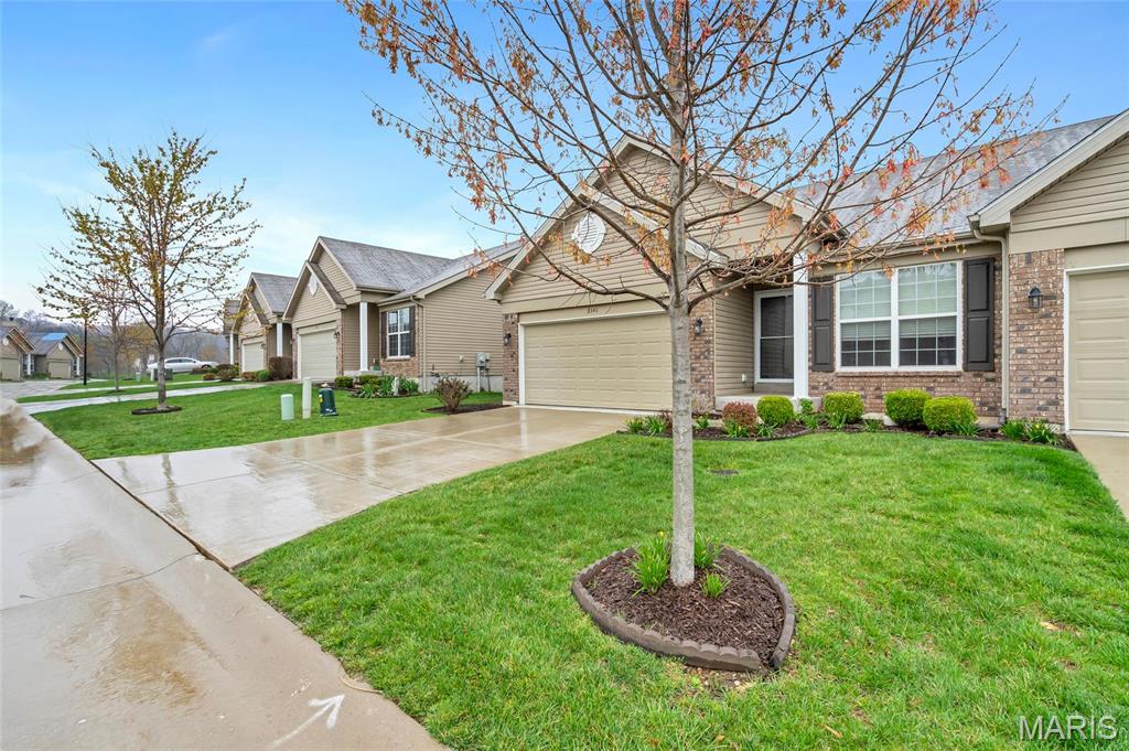 Eureka, Missouri 63025, United States, 2 Bedrooms Bedrooms, ,2 BathroomsBathrooms,Residential,Pending,105983