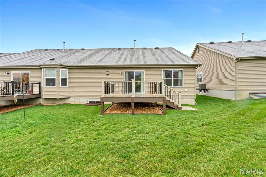 Eureka, Missouri 63025, United States, 2 Bedrooms Bedrooms, ,2 BathroomsBathrooms,Residential,Pending,105983