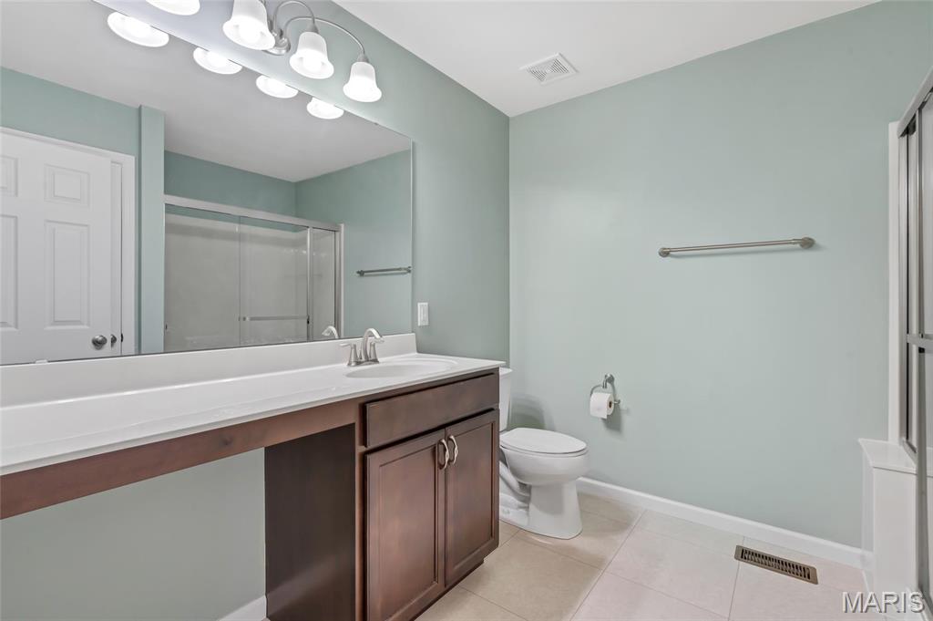 Eureka, Missouri 63025, United States, 2 Bedrooms Bedrooms, ,2 BathroomsBathrooms,Residential,Pending,105983