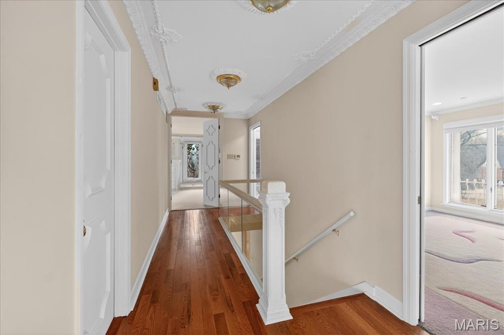 Meadowbrook Country Club Estates - Residential