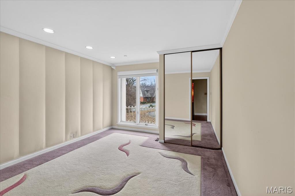 Meadowbrook Country Club Estates - Residential