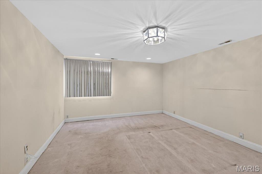 Meadowbrook Country Club Estates - Residential