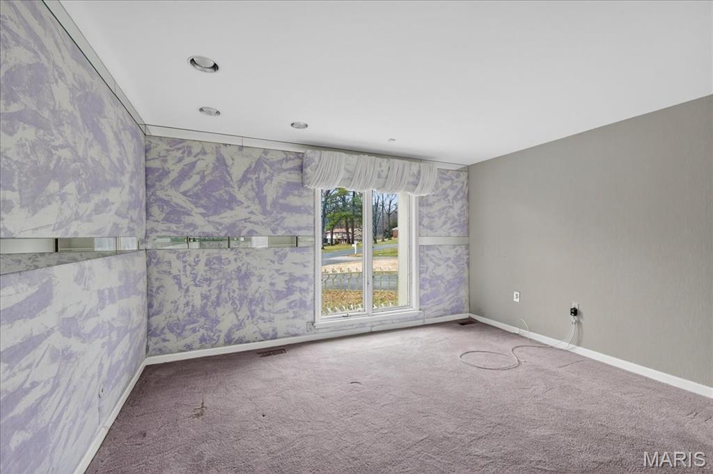 Meadowbrook Country Club Estates - Residential