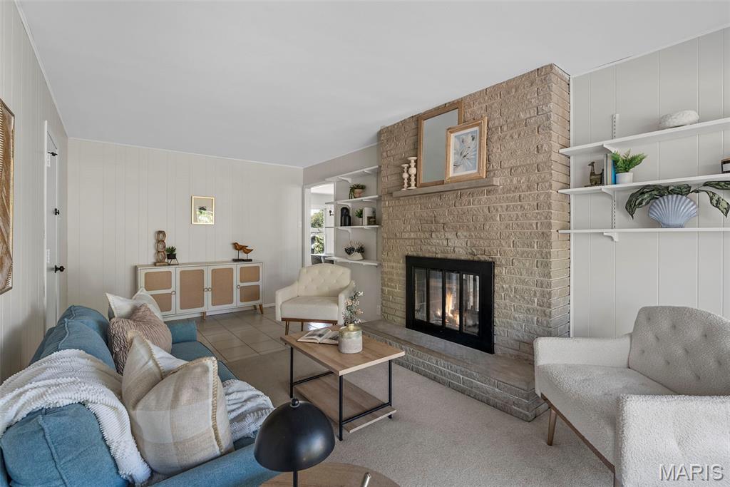 8 Montauk Court