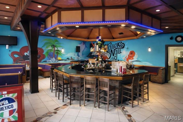 None - Commercial Lease