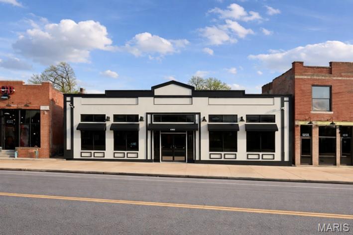 None - Commercial Lease