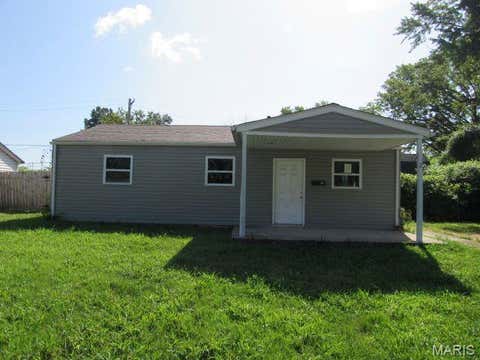 Photo of 2 Saint Luke Court, Cahokia, IL 62206 (MLS # 26046277)