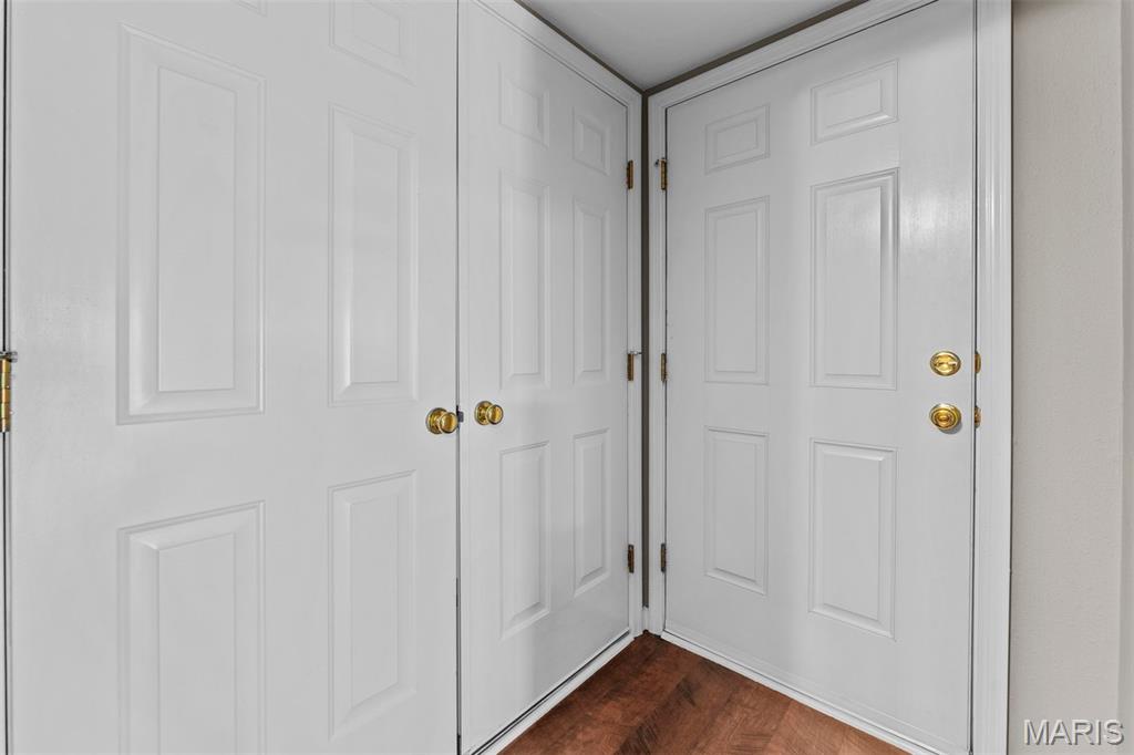 Greenbriar Condos - Residential Lease