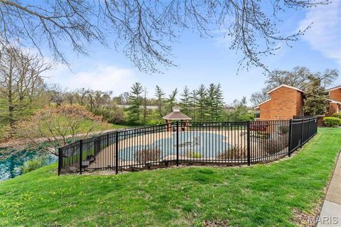 Tiny photo for 1943 Greenpoint Drive Dr #301, Kirkwood, MO 63122 (MLS # 26013228)