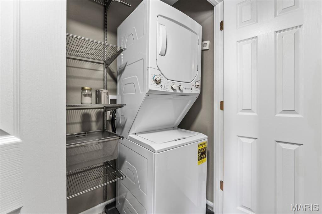 Greenbriar Condos - Residential Lease