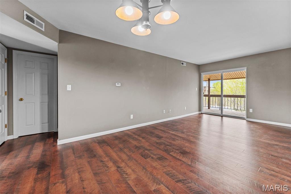 Greenbriar Condos - Residential Lease