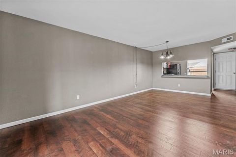 Tiny photo for 1943 Greenpoint Drive Dr #301, Kirkwood, MO 63122 (MLS # 26013228)