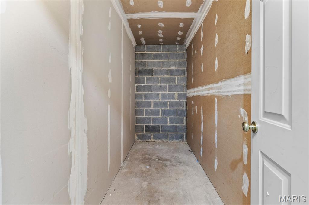 Greenbriar Condos - Residential Lease