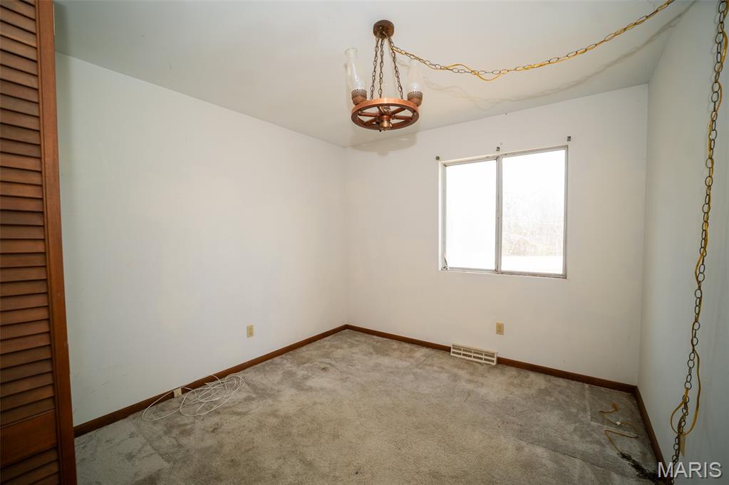 B & J Flats - Residential