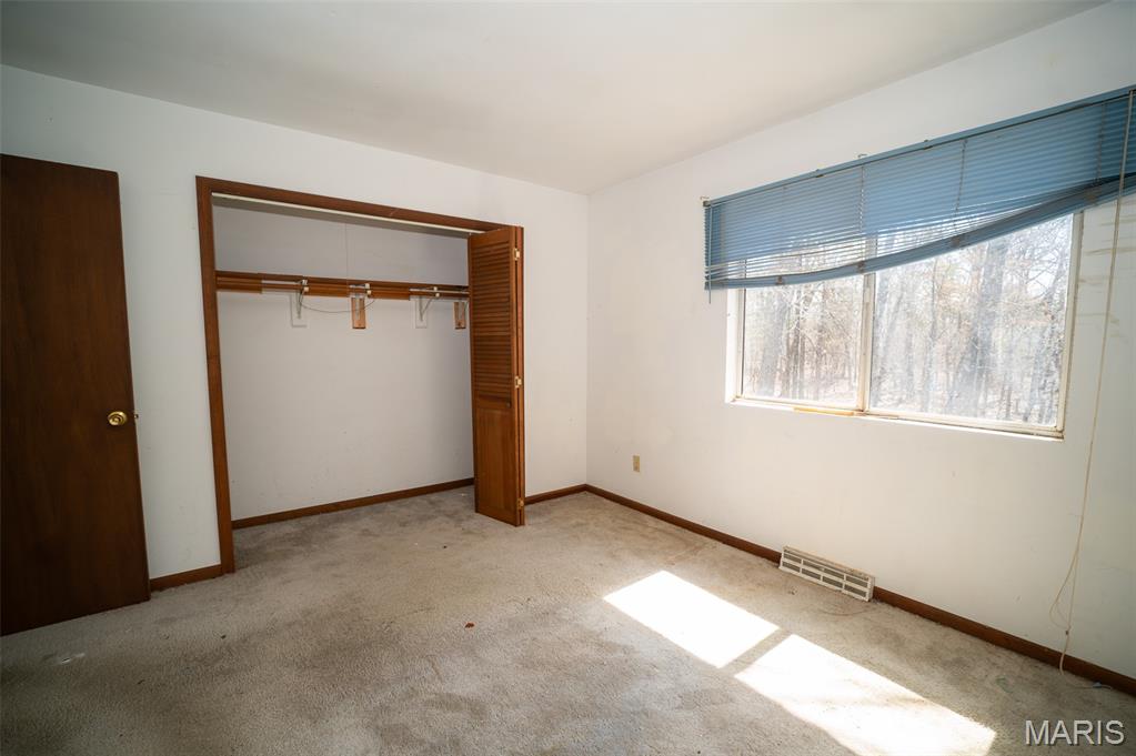 B & J Flats - Residential