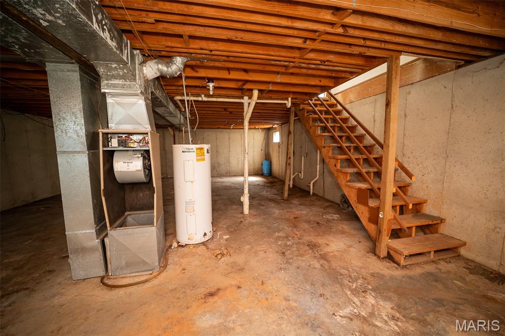 B & J Flats - Residential