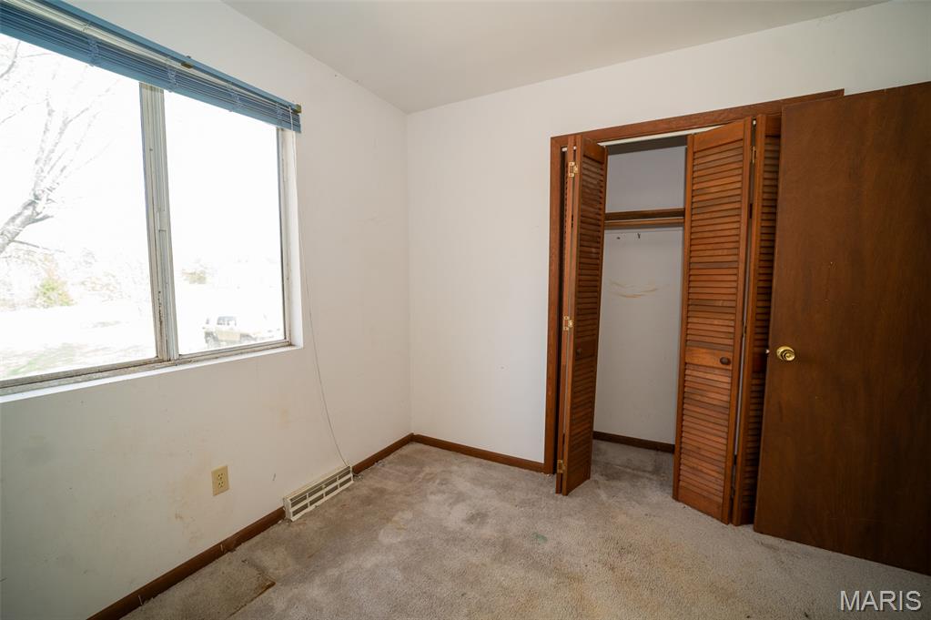 B & J Flats - Residential