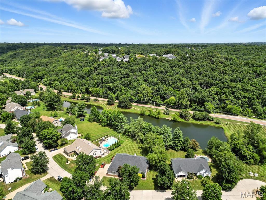 918 Forest Lake Court