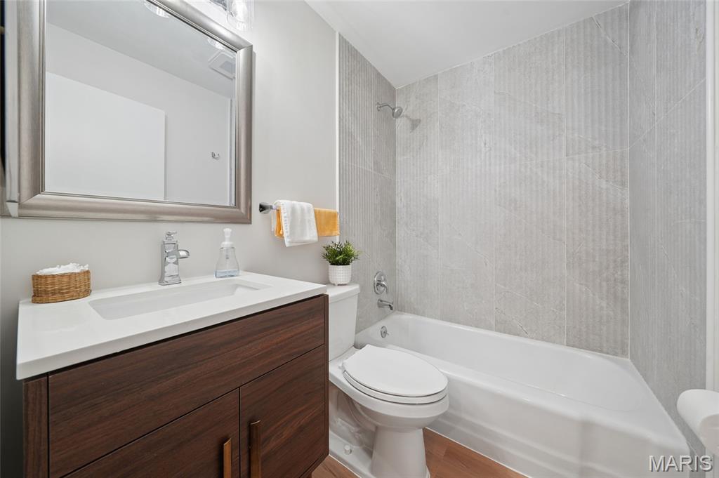 Robinwood West 11 - Residential