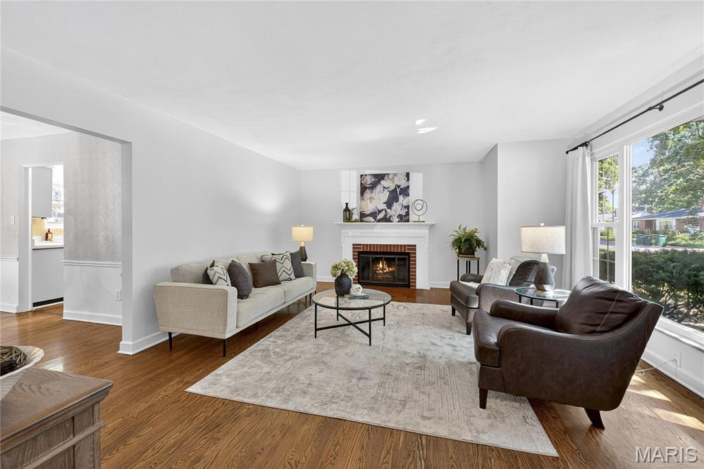 1135 Eastbrook Lane