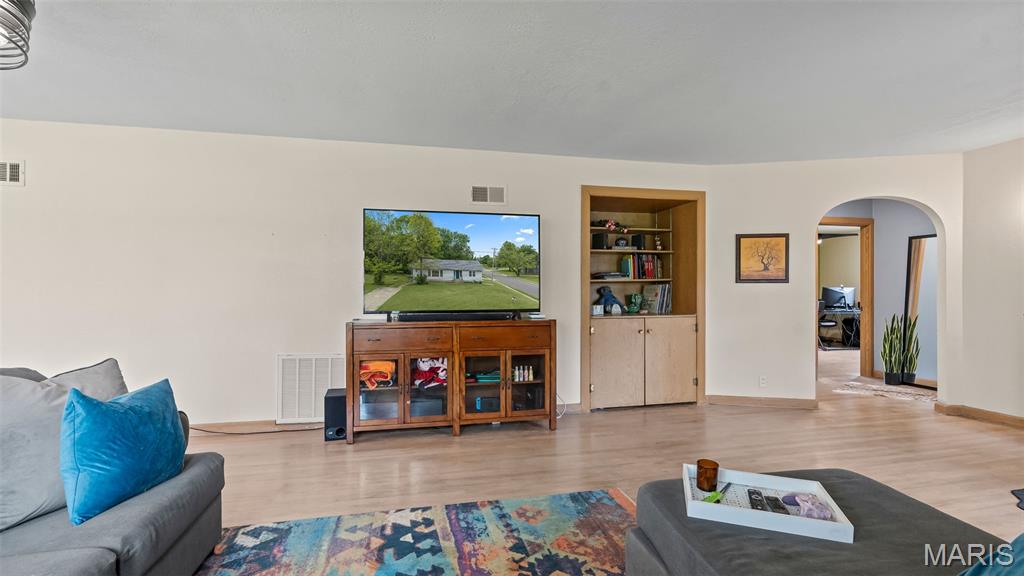 Lebanon Acreage - Residential