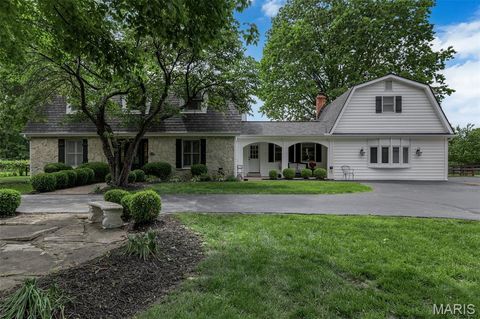 Photo of 18321 Allenton Trail Terrace, Wildwood, MO 63069 (MLS # 26025372)