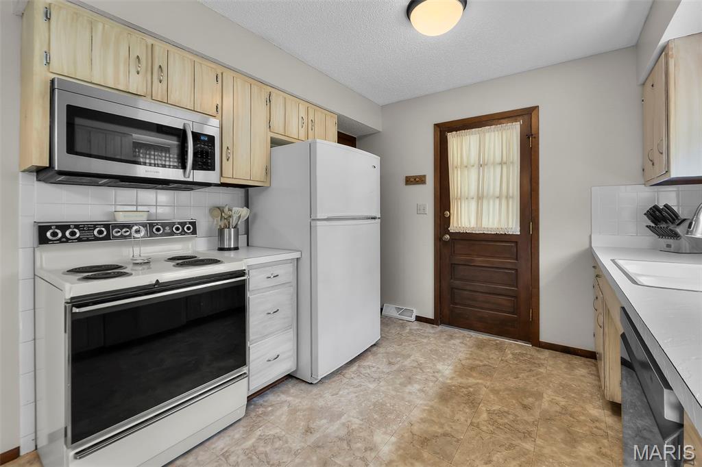 Chateau - Residential