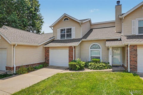 Photo of 3129 Windwood Trails Drive, St Peters, MO 63303 (MLS # 26048741)