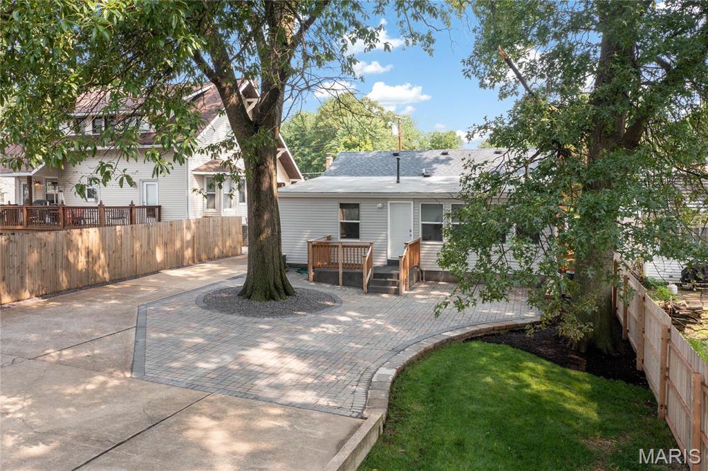 Moritz Place - Residential