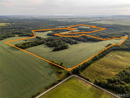 ADDRESS PRIVATE, KAHOKA, MO 63445 - Image baa8e2ca28f431cf8f1e4ab2da4b8892/3685455471