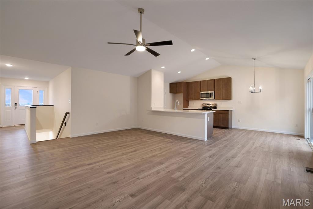 Elm Crossing 7 - Residential